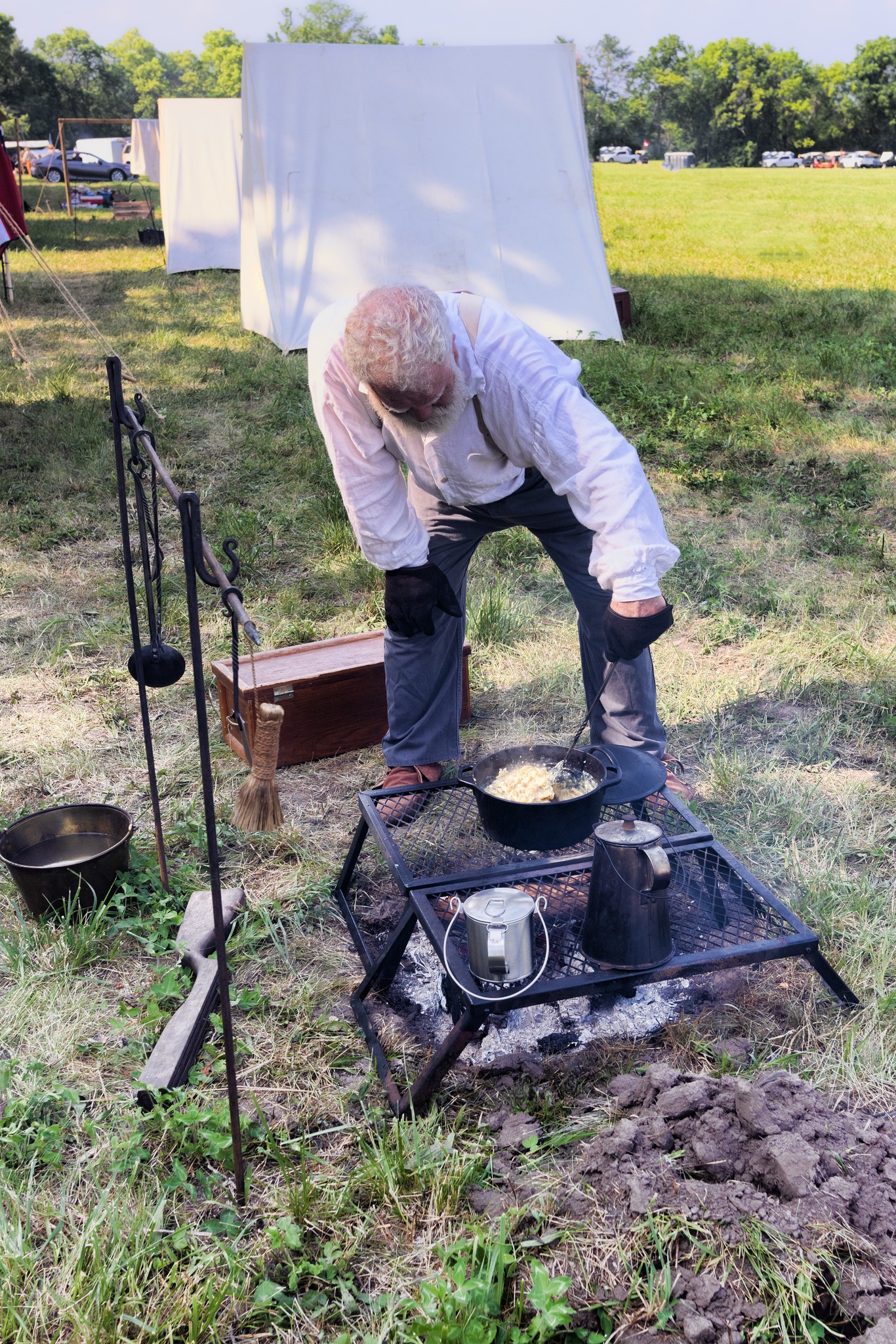 Camp life between engagements
